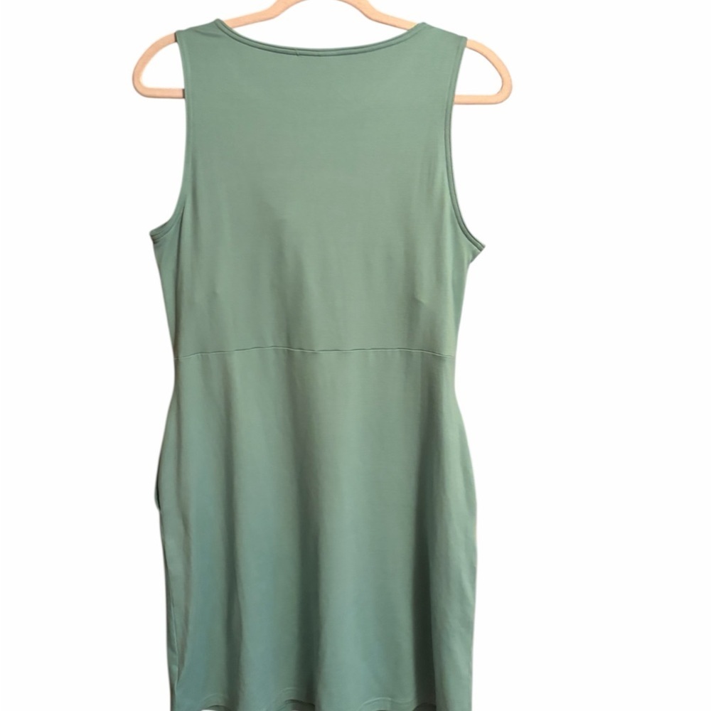 Willow Blossom Athletic Dress-Mesh Bodice-Built in Bra-Front Pockets - Picture 5 of 10